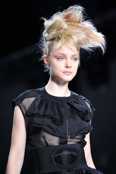 Look 33
